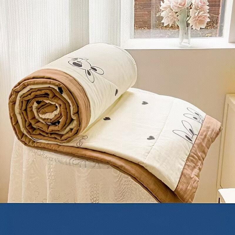 UOSU Thin Cotton Summer Quilt