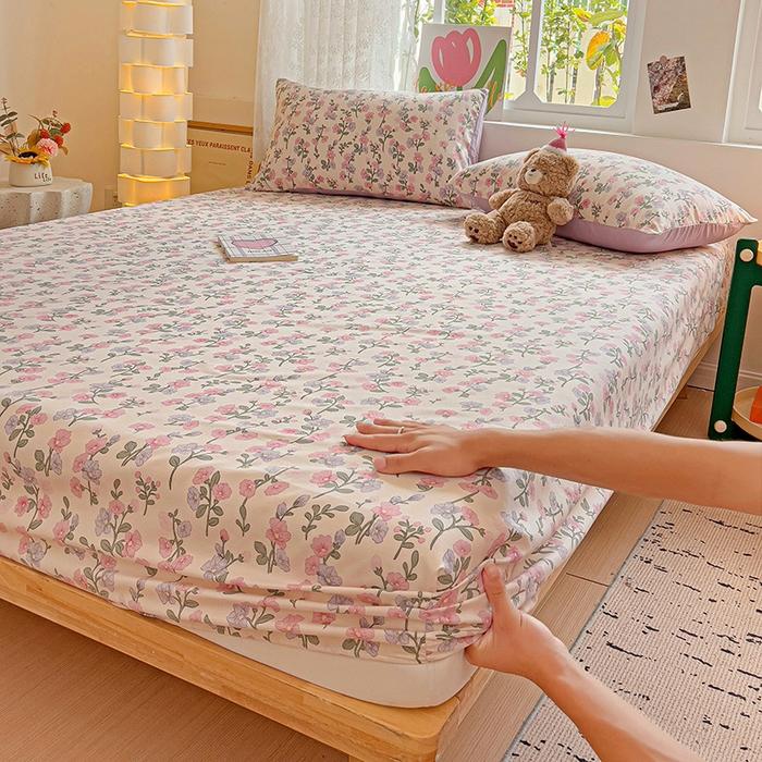 2025 New Ultra-soft Washed Cotton Printed Single-bed Hat Skin-friendly and Fresh Bedspread Come with Elastic Mattress Covers
