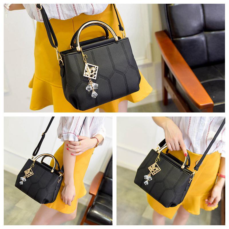 Women Bag PU Female Bag Light Color Handbag Square Bag Female Shoulder Bag Casual Messenger Bag