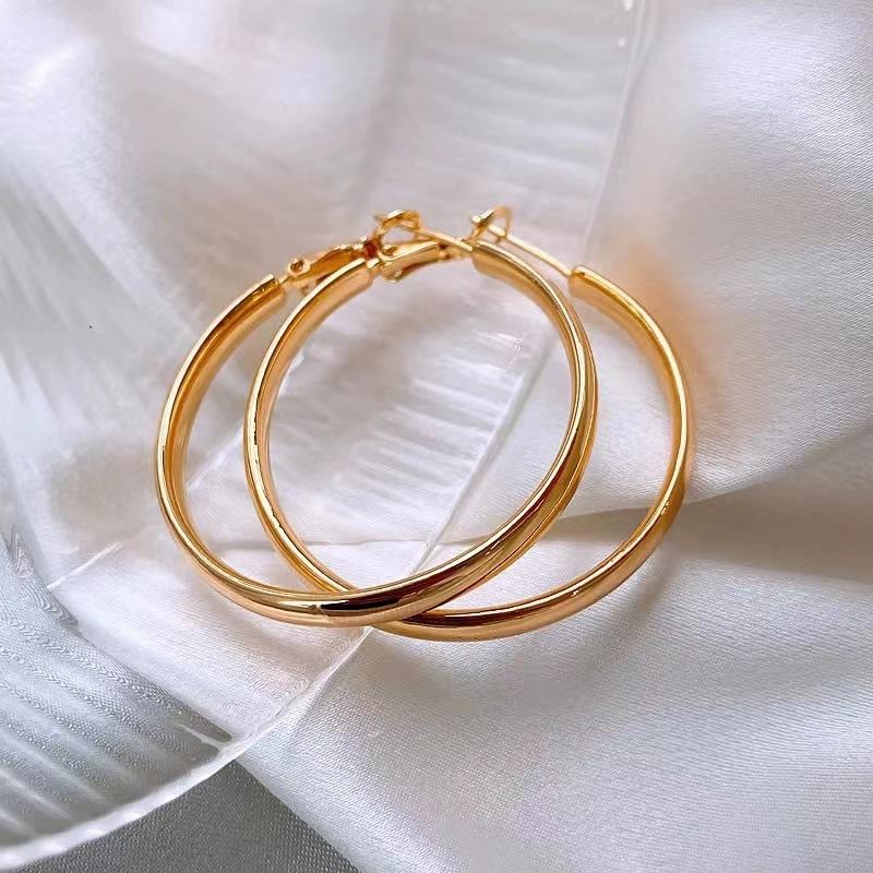 Gold French Simple Round Plain Ring Earrings Light Luxury Earrings Hong Kong Style Earrings