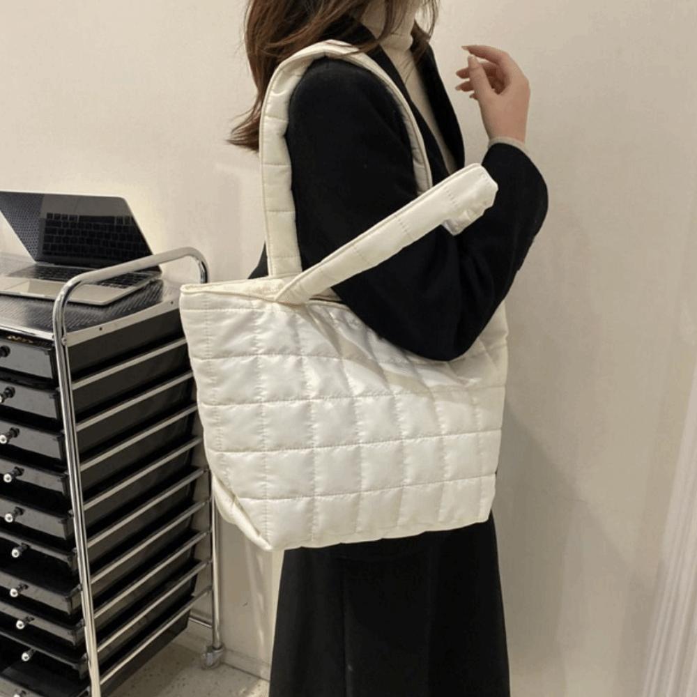 Solid Color Quilted Shoulder Bag Checkered Quilted Handbag Trendy Fashion Tote Bag  Female Use