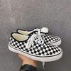 Fleece Black and White Checkerboard Shoes 2025 Winter New Two Cotton Thermal Canvas Shoes Women's Korean Version Couple Board Shoes Men