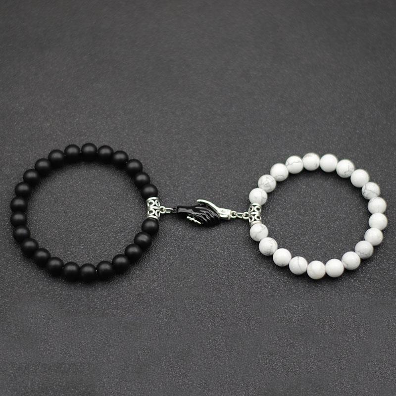 

Valentine s Day Present Magentic Couple Bracelet Tai Chi Gossip Braclet Heart Magnet Lover Braslet Black White Beaded Brazalete