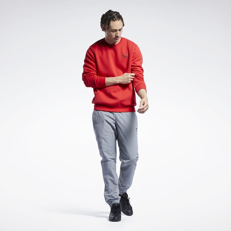 Reebok Solid Color Crew Neck Pullover Sweatshirt Unisex sweatshirt Red HF8535