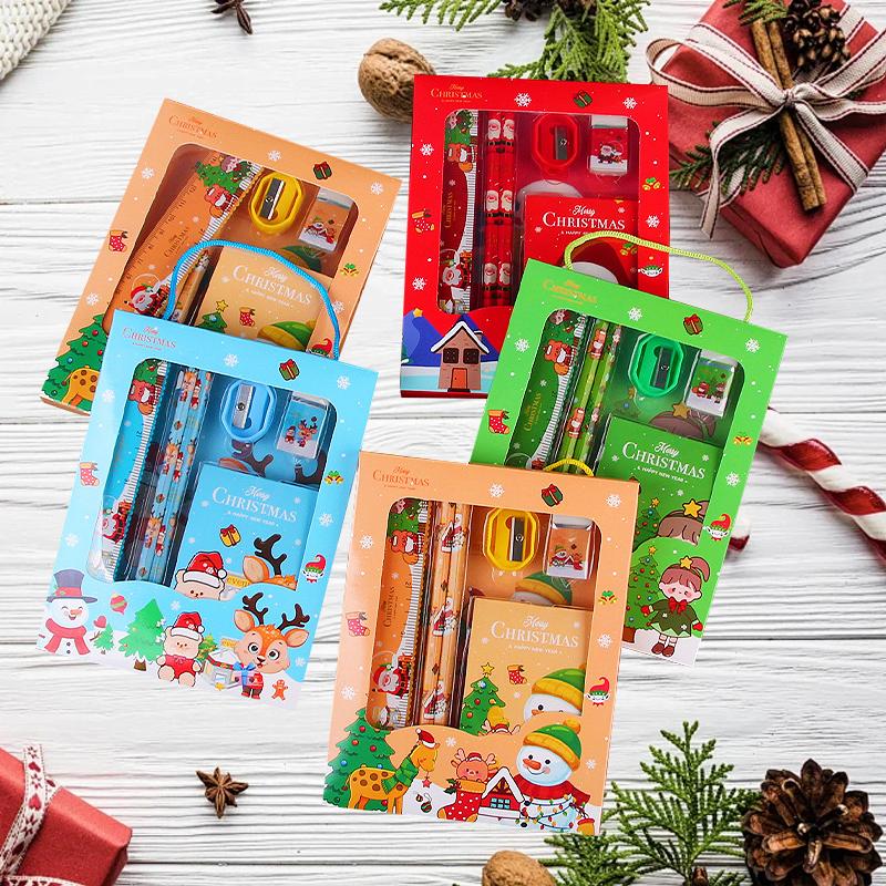 1/4pcs Random Christmas Stationery Set with Cute Cartoon Xmas Design - for School Supplies, Birthday Gifts,  Christmas Gift Set
