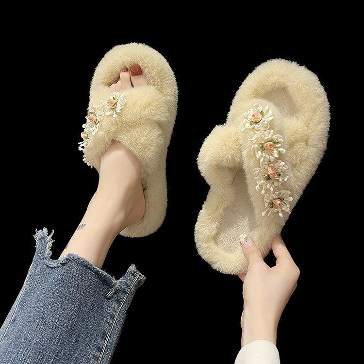 Flower thick-soled fluffy slippers women's 2025 autumn and winter new plush warm home cross cotton mop