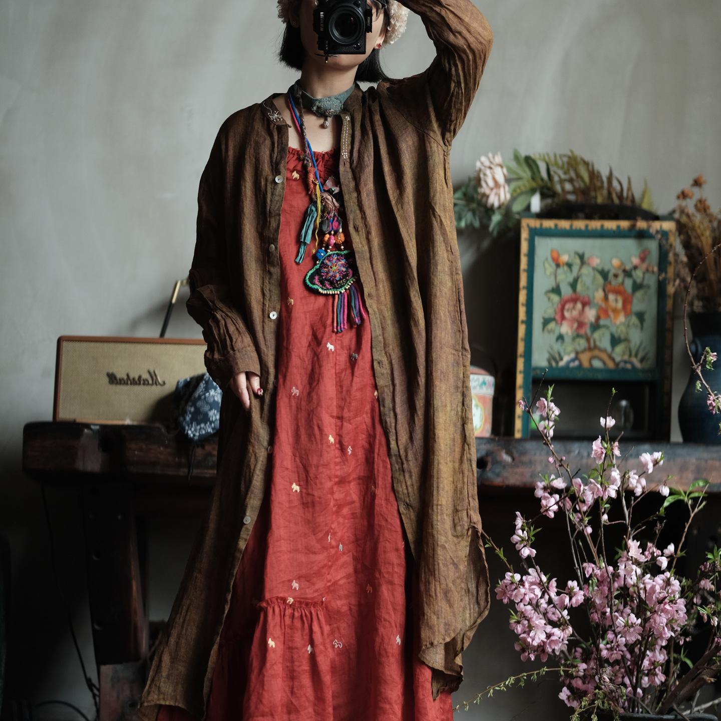 

Johnature Women Vintage Shirt Tops Spring Chinese Style Button Long Sleeve O-Neck Solid Color Female Shirts One Size коричневый