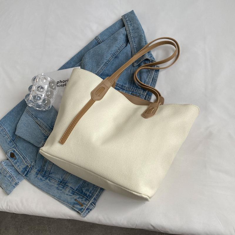 Women's Large-Capacity Letter Print Tote Bag for Students and Commuting