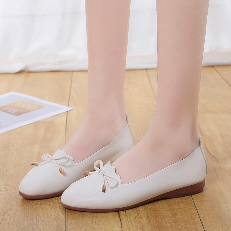 

Spring and summer new casual retro literary and artistic style low-top round head mother middle-aged soft-soled single shoes 36