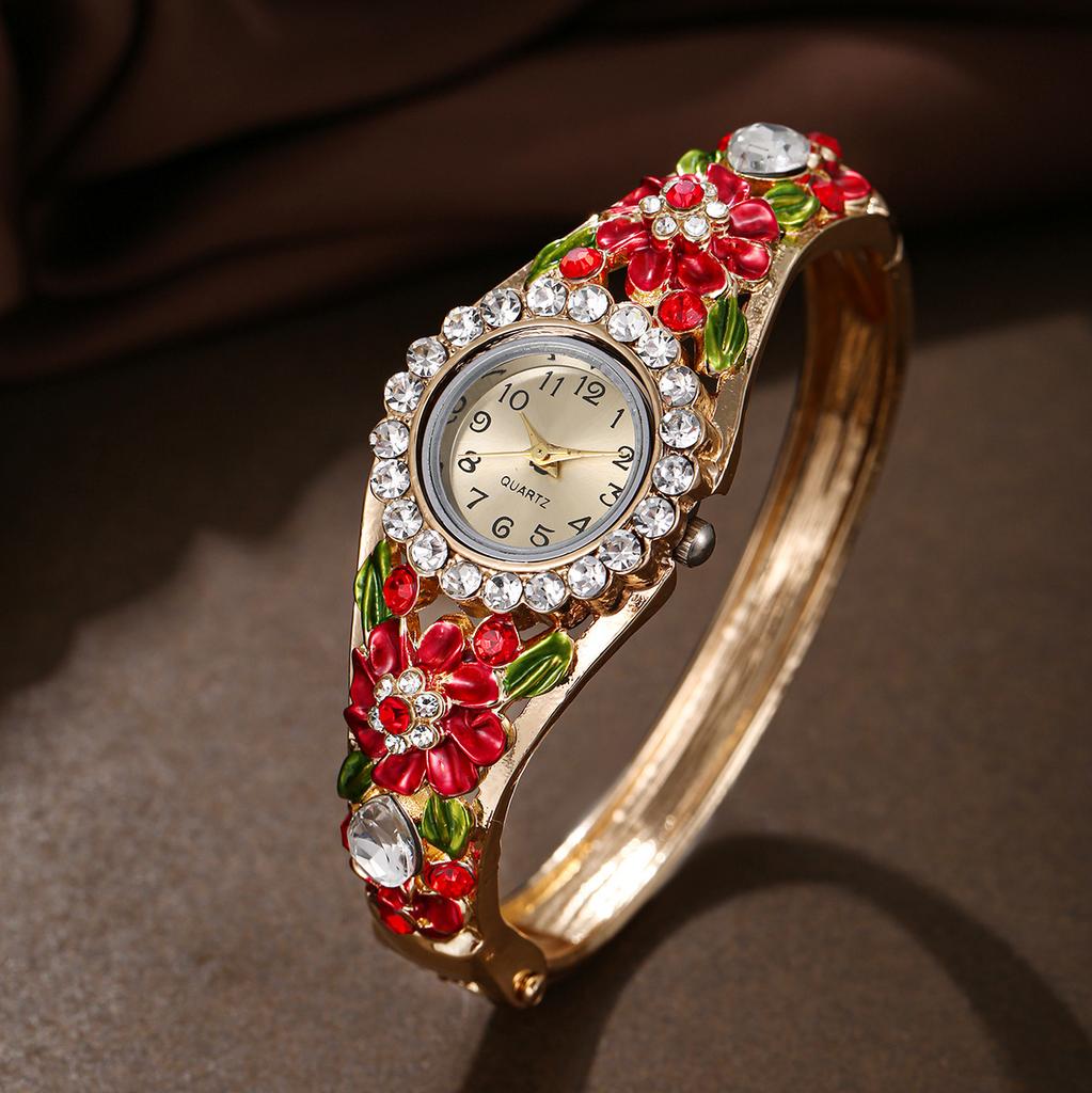 2026 New Women's Diamond Inlaid Decorative Carved Quartz Watch