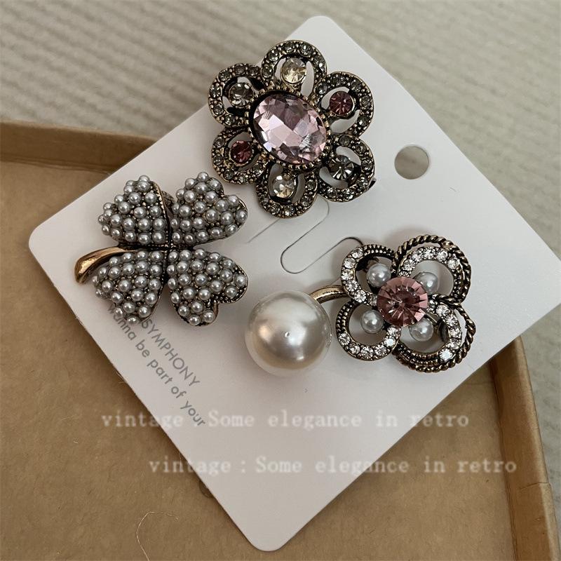 Vintage Distressed Brooch Set: Coco Style Corsage Pin Collection