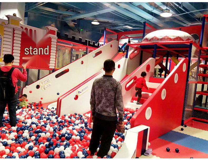 Children's Indoor Playground: Kindergarten Rotating Slide Equipment