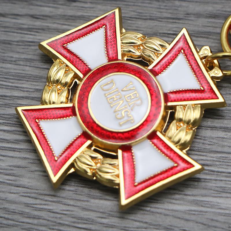 In Stock: Austro-Hungarian Order of Merit Cross & Emperor Franz Joseph Medal – Commemorative Pendant Accessories for Film and TV Props