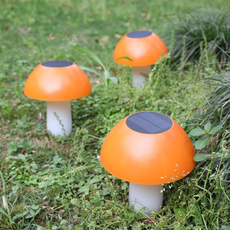 Solar Mushroom Garden Lamp: Outdoor Decorative Light for Courtyard, Villa, and Lawn Areas