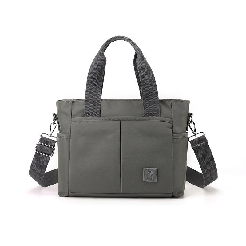 Dámská taška tote s velkou kapacitou Venkovní nylonová taška přes rameno Taška pro matku středního věku Multifunkční taška crossbody pro dojíždění