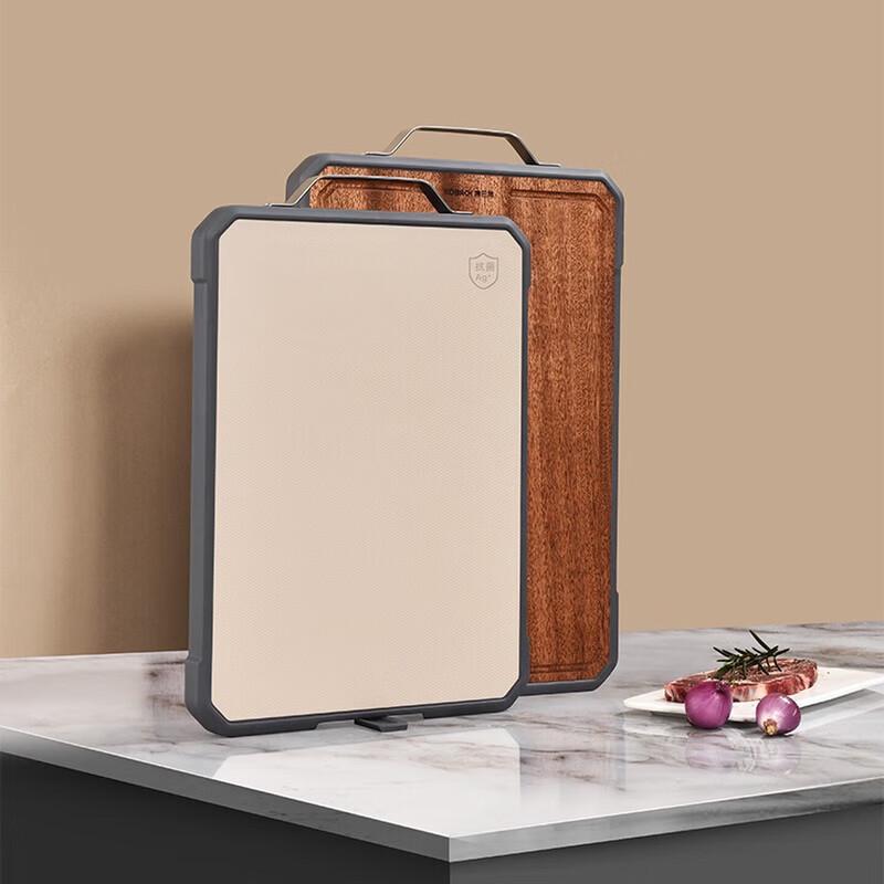 Kangbakh Ebony & Wood Fiber Standing Reversible Cutting Board