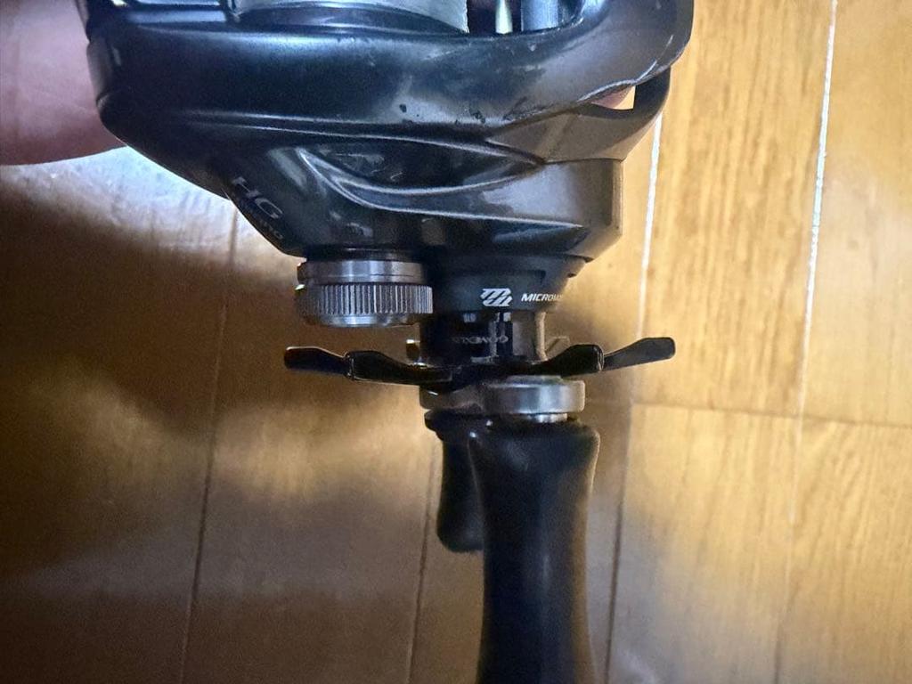 Shimano 20 Metanium HG Right Handle Bait Casting Reel From Japan