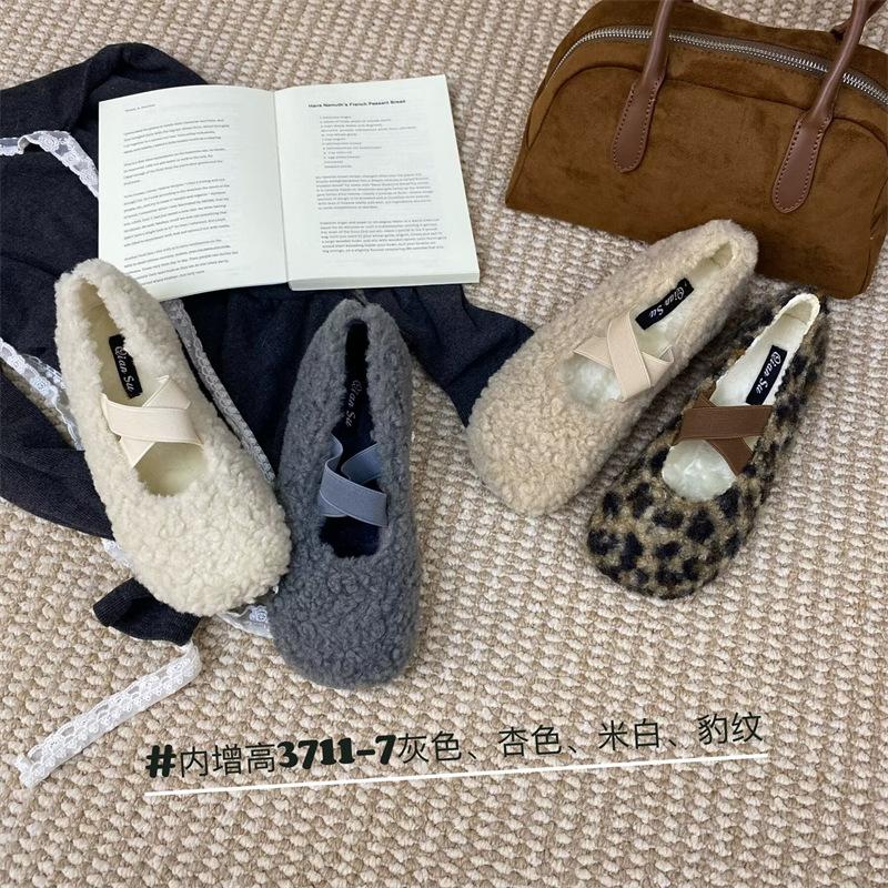 In the Winter Korean Version, the Height Is Increased. Mary Jane Woolen Fabric, Autumn Wool Shoes Feel Fleece, Single Shoes, Women's Shoes, French Sho