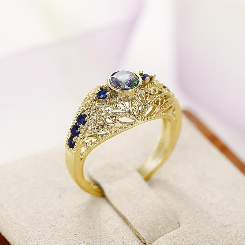 Wind Hollow Engraved With Colorful Glass Diamonds Retro Ring, Jewelry