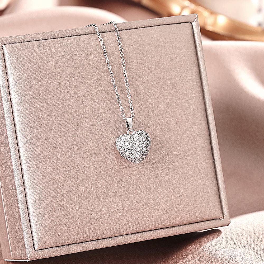 Women's Silver Titanium Steel Necklace with Micro-Inlaid Zircon - Elegant, Durable Clavicle Chain Jewelry