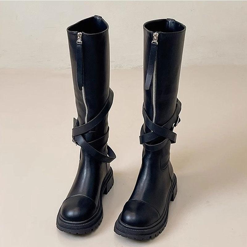 

2025 autumn and winter models, but knee boots, female Martin boots, platform-soled locomotive knight boots, two wear belt buckle high boots 35