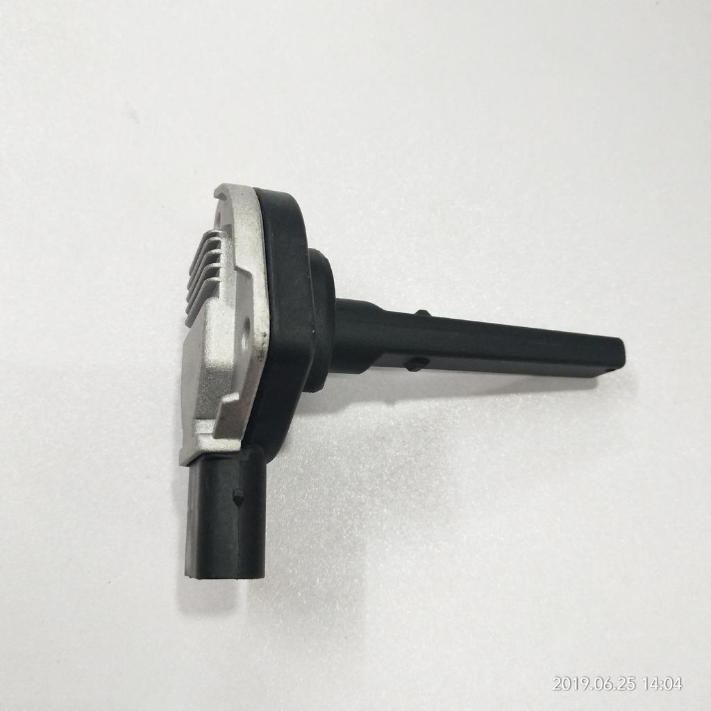 Car Engine Oil Level Sensor for BMW E36 E38 E46
