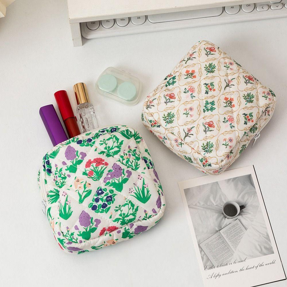 Quilted Cotton Sanitary Napkins Bag Multipurpose Travel Organizer Printed Floral Storage Bag Portable Storage Pouch