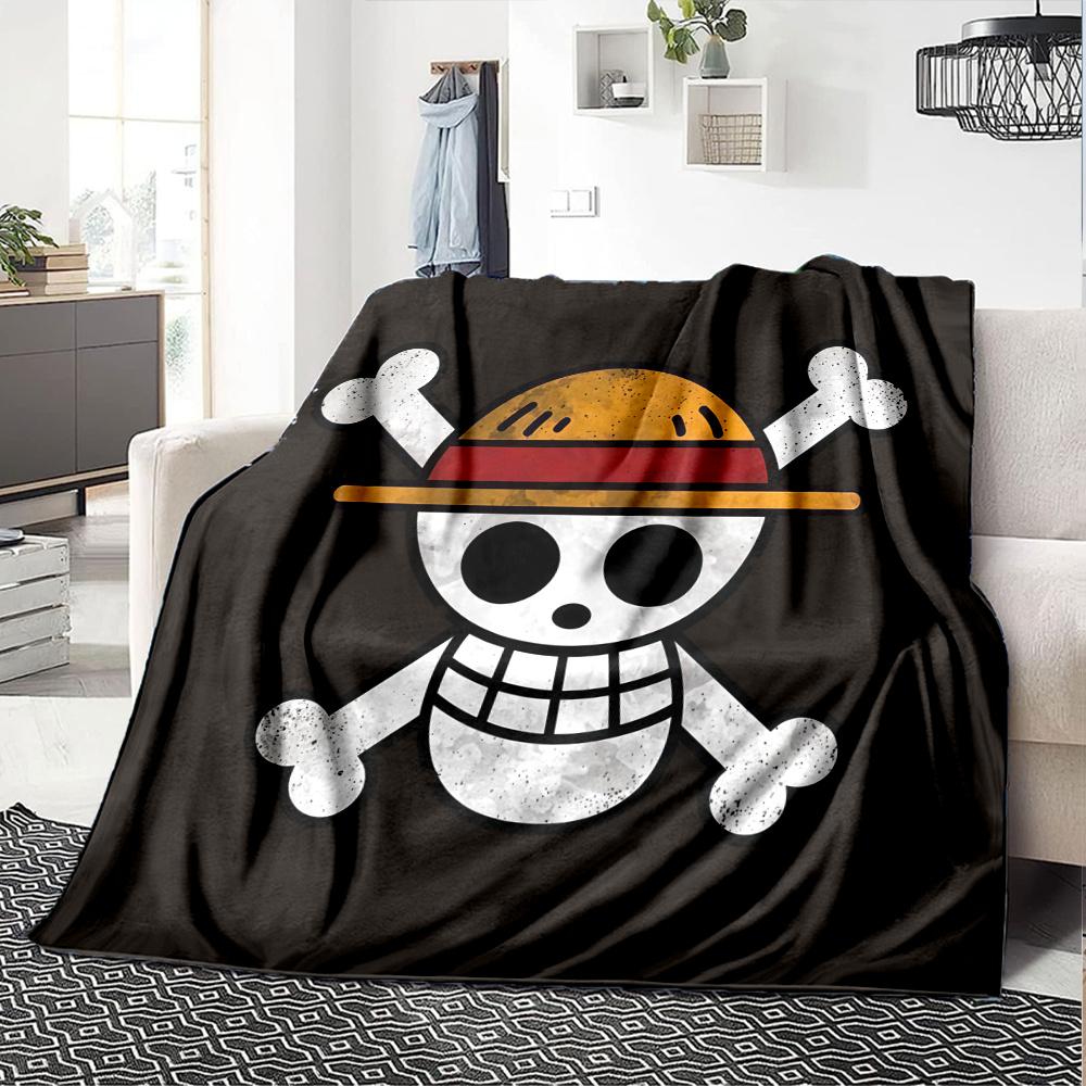 1PC One Piece Straw Hat Pirates Patterned Flannel Blanket Suitable For All Seasons For Home Decor Warmth And Comfort Gifts Holiday Present