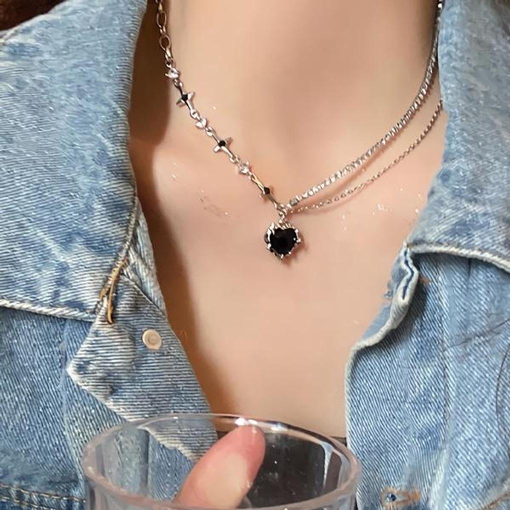 Women's Double Layered Black Heart Necklace