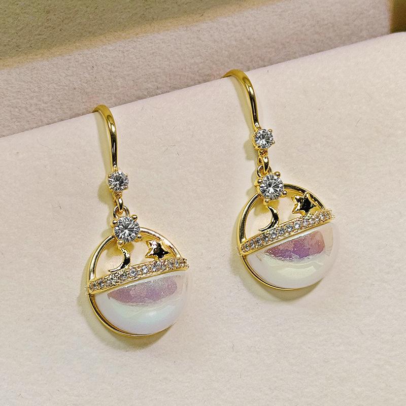 

Korean Star Moon Zircon Pearl Earrings: Elegant Hooks, Light Luxury Design for Women