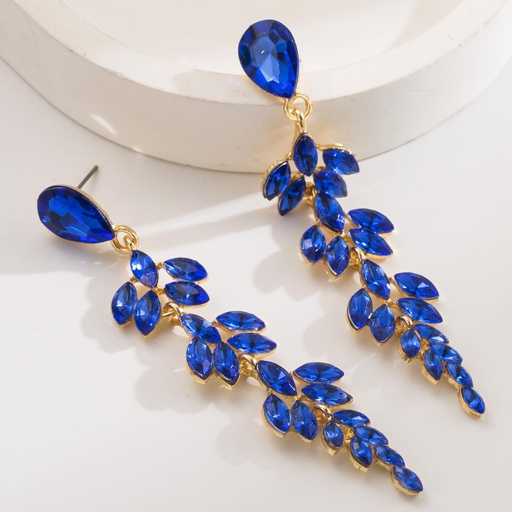 Fashionable, Luxurious, Versatile Long-style Wheat-shaped Earrings with A Sweet and Elegant Touch, Belonging To The Niche Category.