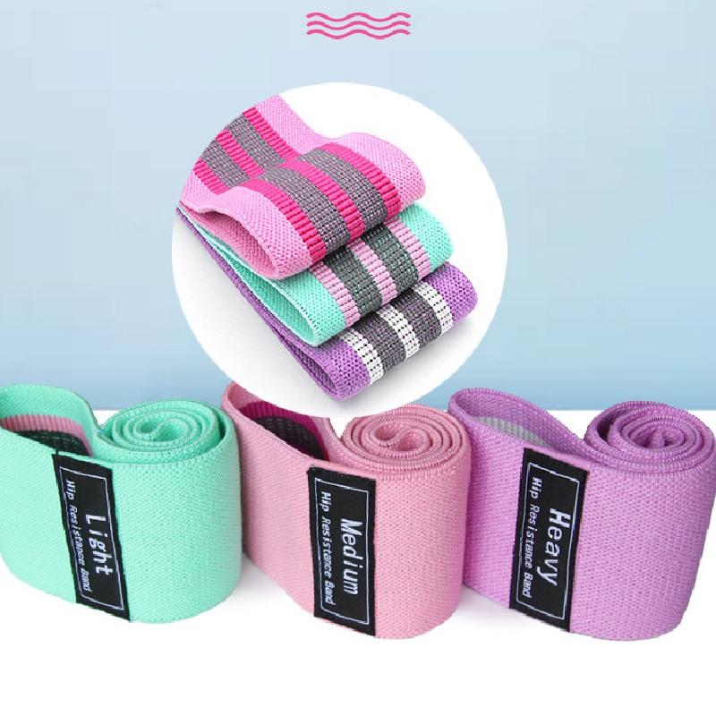 Pături de yoga, bandă de rezistență sportivă, curele elastice pentru yoga, exerciții de modelare a șoldurilor în culoarea genuflexiunilor și a piersicii