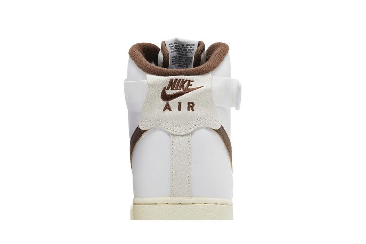 Men's Sneakers Nike Air Force 1 High '07 Vintage White Light Chocolate