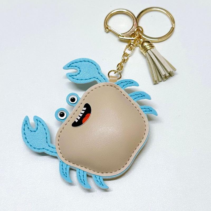1 Pcs Simple And Fashionable Leather Crab Car Keychain Bag Creative Headphone Bag Pendant Accessories