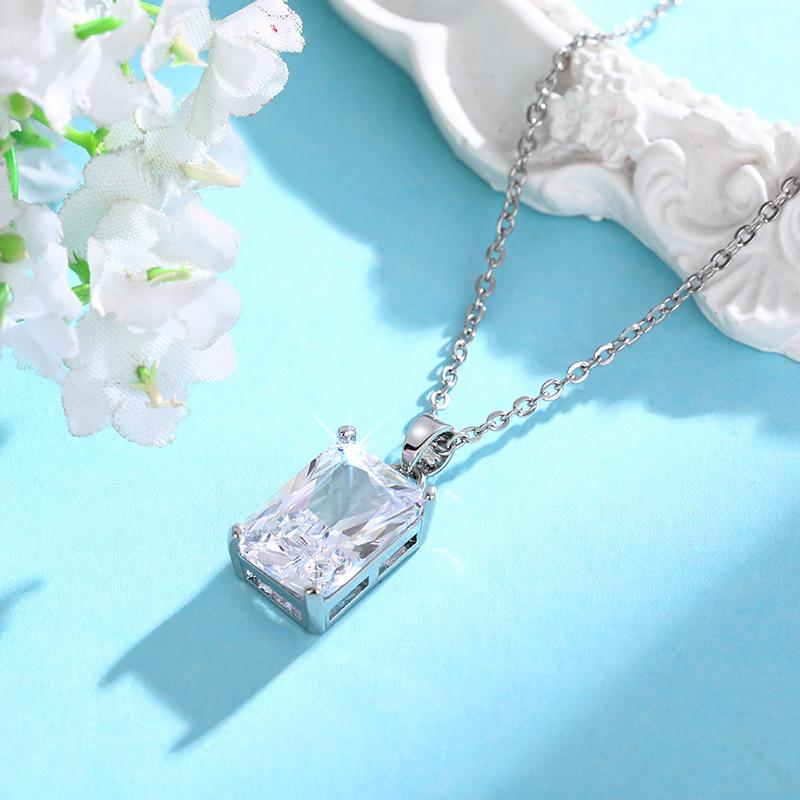 2026 Micro-set Square Diamond Necklace for Women, Creative Personalized Pendant Jewelry, Geometric Niche Design
