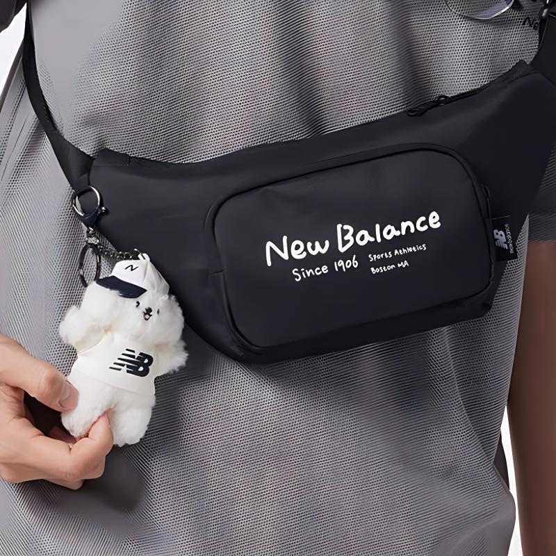 New New Balance Fabric Fanny Pack Regular Unisex Black LAB42409BK