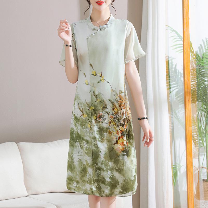 

Stylish Printed Plus Size Dress for Middle-Aged and Elderly Women - Elegant Summer Wear for Moms 5XL зелёный