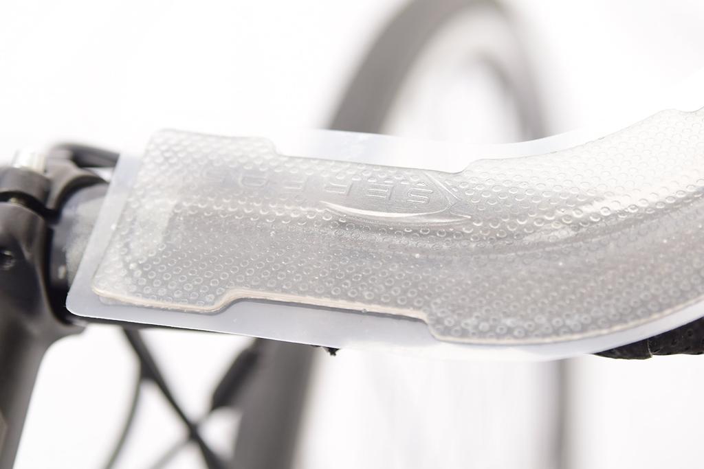 SERFAS Bicycle Road Bike Handlebar Tape Pads Reactive Gel 447299