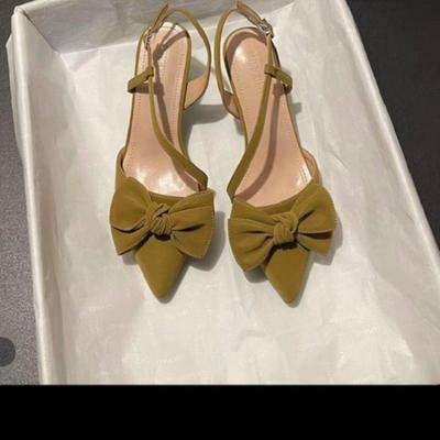 Fashion 2025 Summer Fashion New Bow High-end Temperament Internet Celebrity Women's Versatile Explosive Pointed Toe High-heeled Sandals
