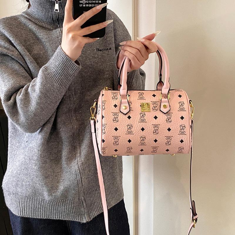 Pillow Bag Small Bag Women's New Bear Printed Messenger Bag Versatile Niche Texture Portable Shoulder Bag