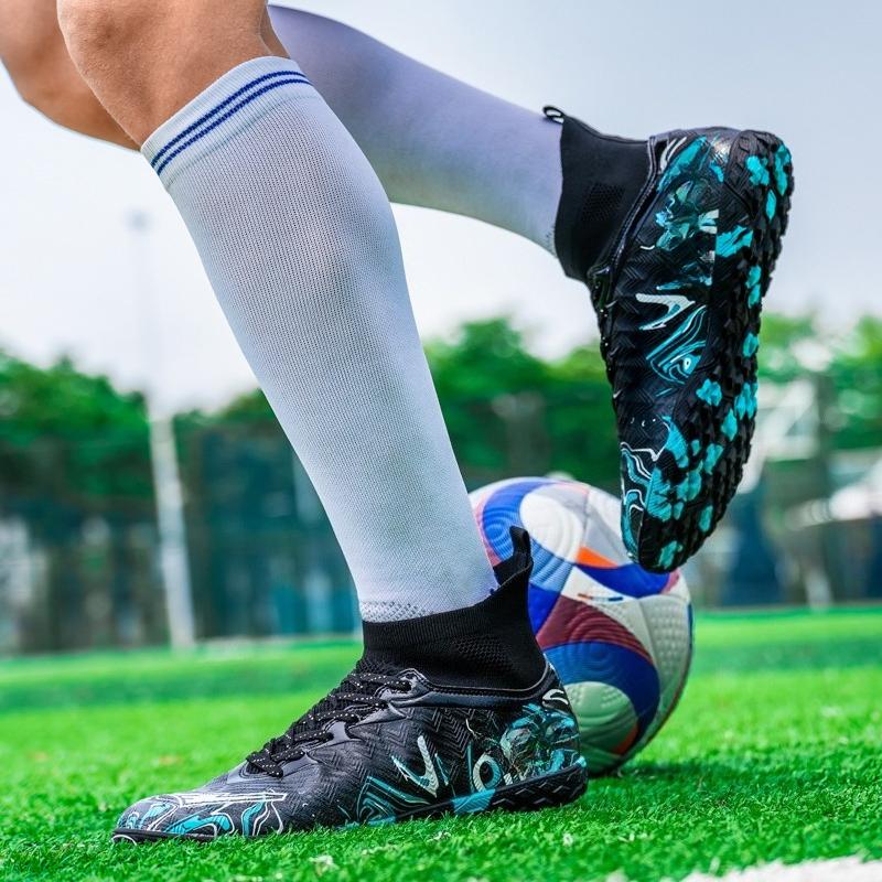 Size 34-46 Men/Women's Camouflage Football Boots Rubber Soft Sole Short Nail Artificial Turf Youth Children Football Shoes