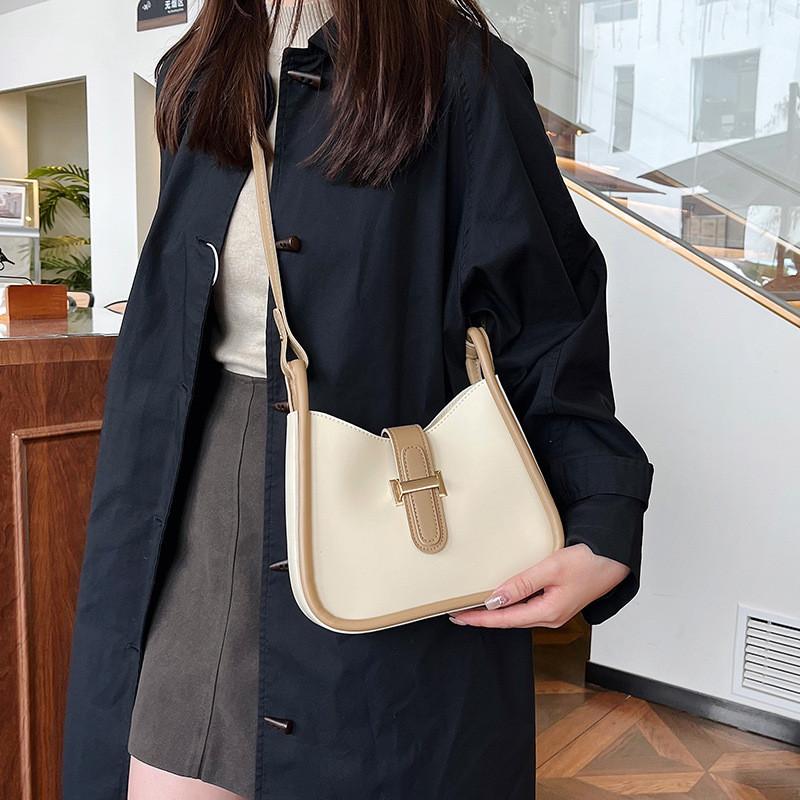 Fashionable Chic Pu Tote Bag For Women Stylish And Trendy Fall Accessory