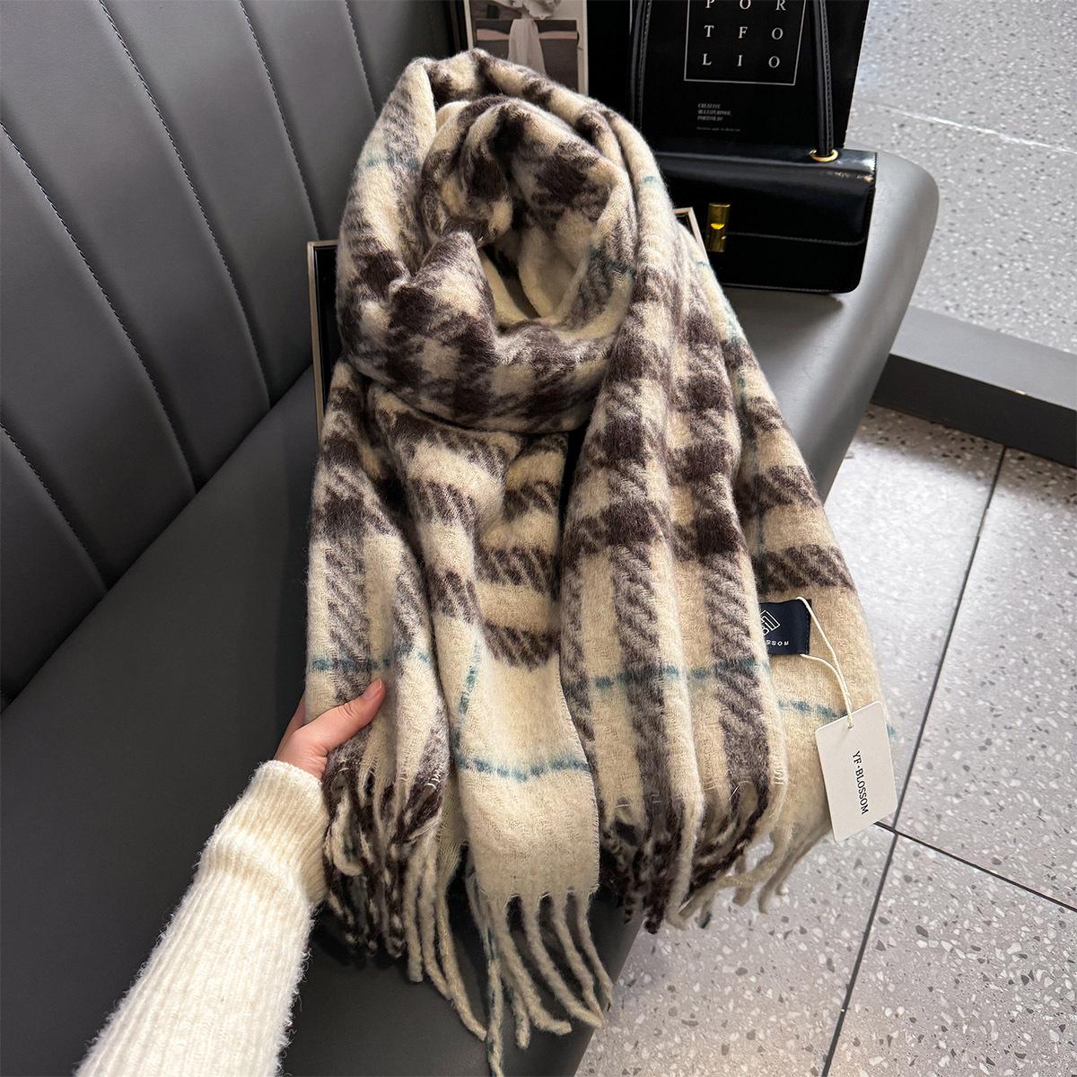

Женская утолщенная теплая шаль осень-зима клетчатая шейная шаль для мужчин и женщин шарф роскошная одежда женский кашемировый дизайнерский шарф Bufandas 55X215cm