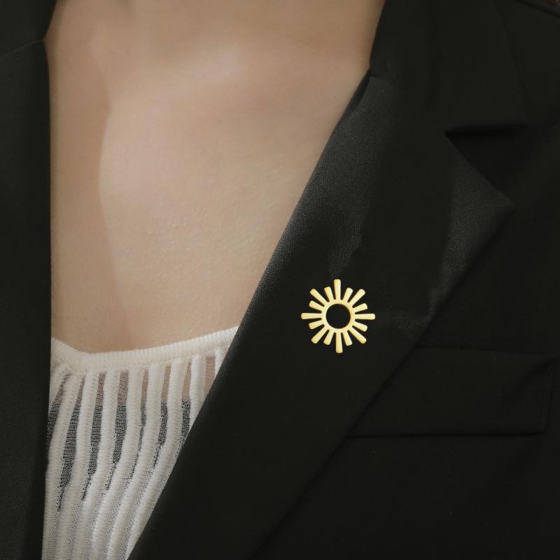 Crown Bee Butterfly Snowflake Lapel Pins Women'S Brooch Gold Color Suit Collar Badges On Backpack Stainless Steel Jewelry