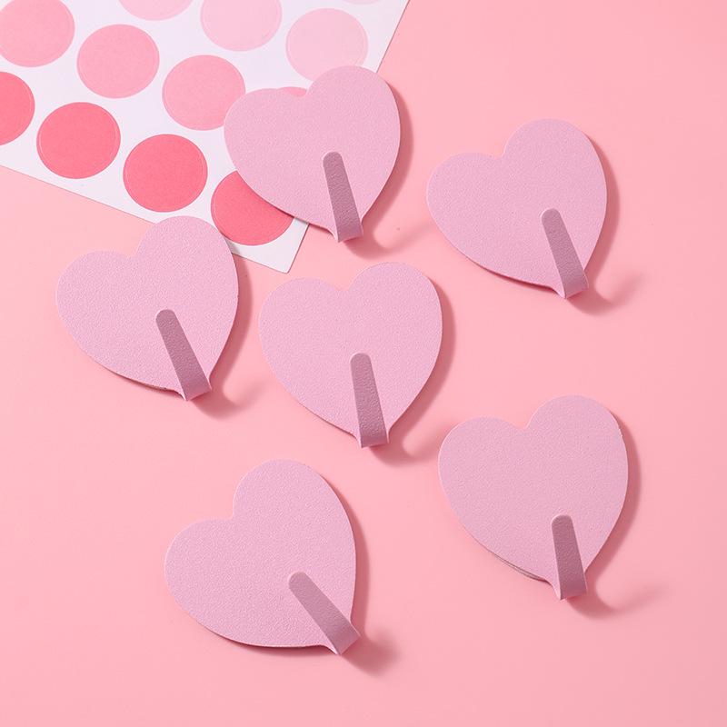 Heart-Shaped No-Drill Adhesive Hook for Kitchen, Bathroom, Door, Clothes, and Hat - Multi-functional and Seamless
