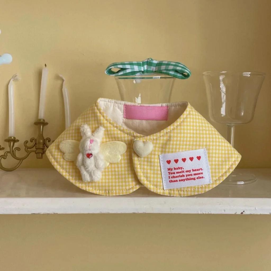 INS Cute Plaid Rabbit Cape, Pet Cat and Dog Pet Scarf, Mouth Water Towel Decoration Dog Accessories for Small Dogs Dogs Collar