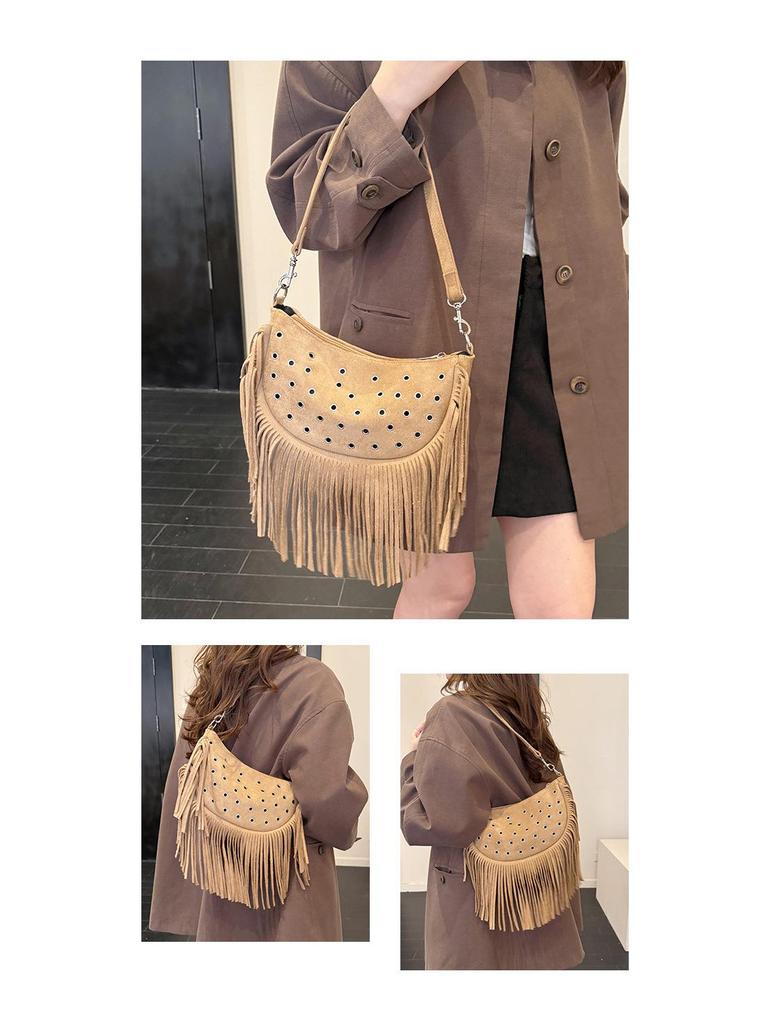 Lightweight Tassel Underarm Bag: Trendy Retro Saddle Design with Versatile Studded Details for Autumn and Winter Fashion