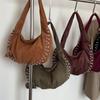 Large Capacity Locomotive Style Underarm Bag Fashion Design Rivet Shoulder Bag  Girls