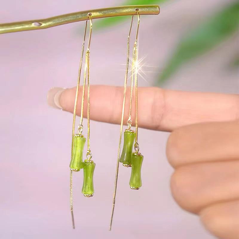 

2022 Versatile Green Bamboo Tassel Drop Earrings for Women