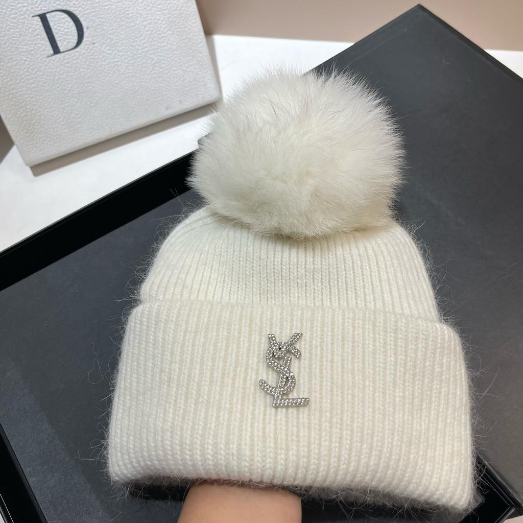 Paris Star Fox Hairball Plush Knitted Hat Women'S Winter Cold Northern Warm Rabbit Hair Ear Protector